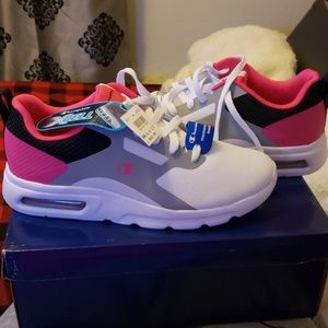 Women champion shoes